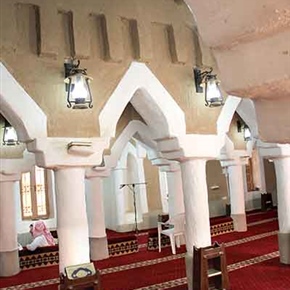 مسجد الشمال في القرية التراثية